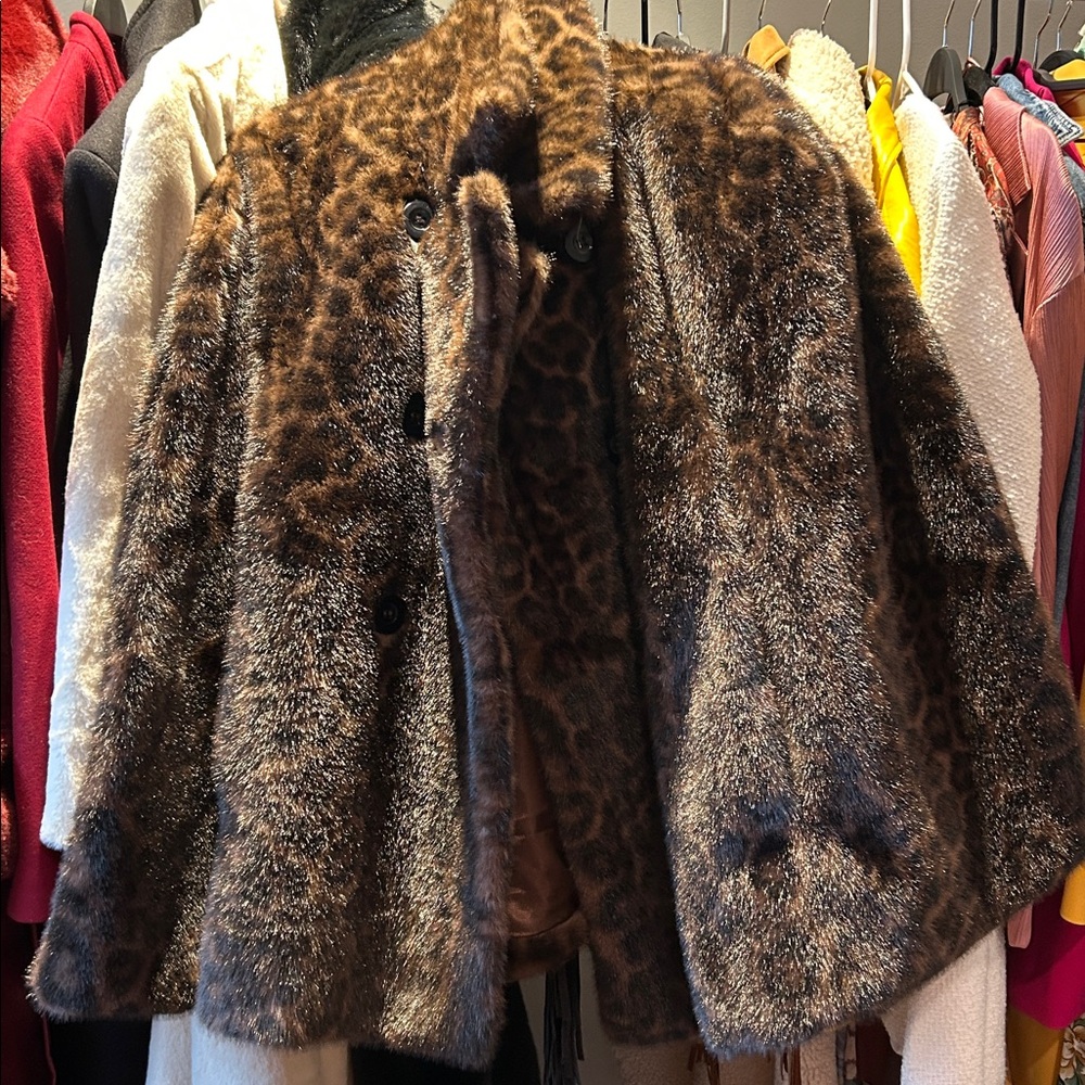 Leopard Faux Fur Shawl